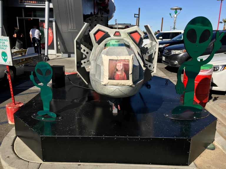 2372C506-0083-4C8D-9B55-2EBBE8EAD7AD