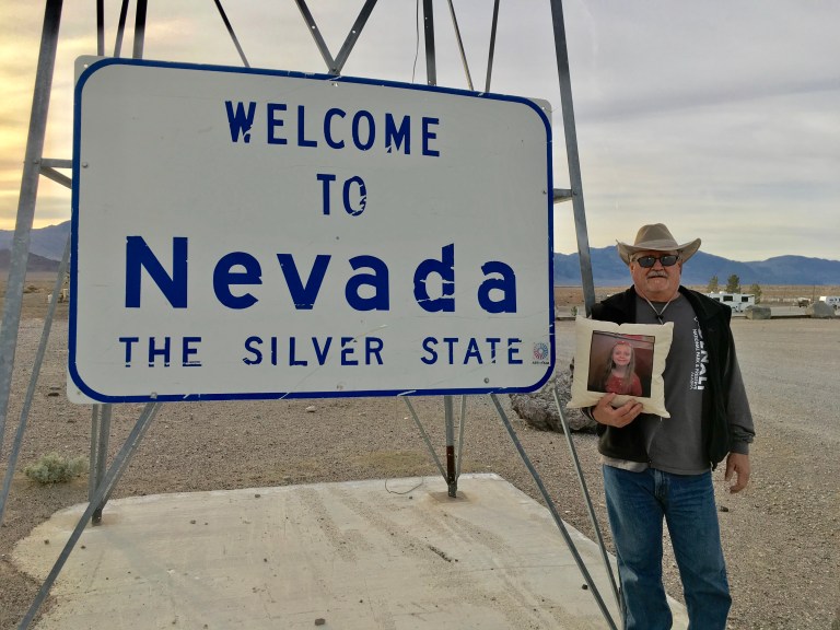 2C8B3BAD-7652-4642-A38F-024F15F008DF