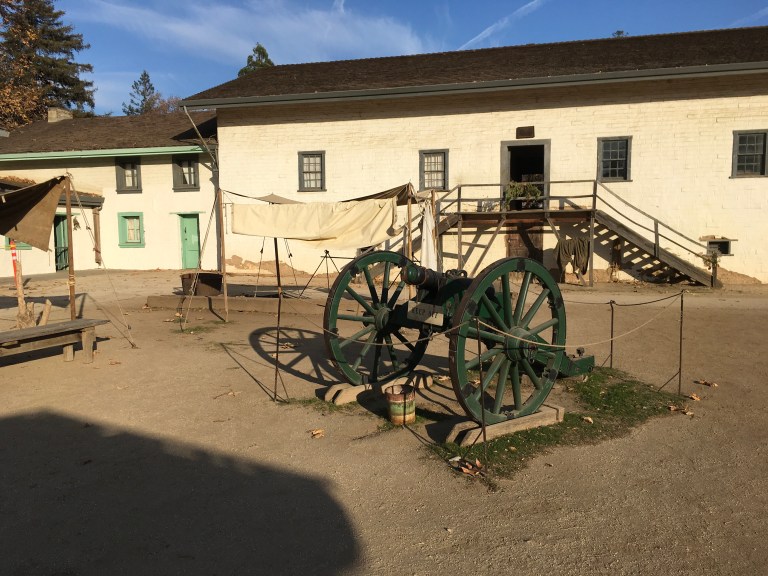 9F4935D2-C8DA-4D7D-BB30-881C4EF3AFB9