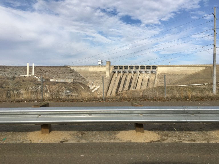 B818E687-28A8-4BF0-B75A-DDE39F8F3544