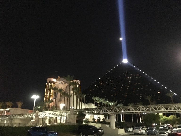 DBF02709-DE75-4EB5-ABB4-F7B2222E2400