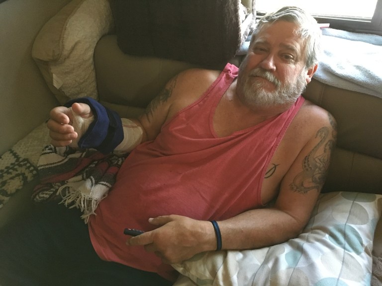 22D0592A-6264-490C-B502-468B6AC4FC1B