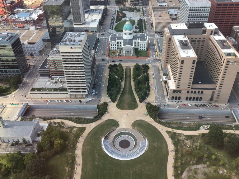 7DCA80B3-87D2-4FAA-A863-13117F176D42