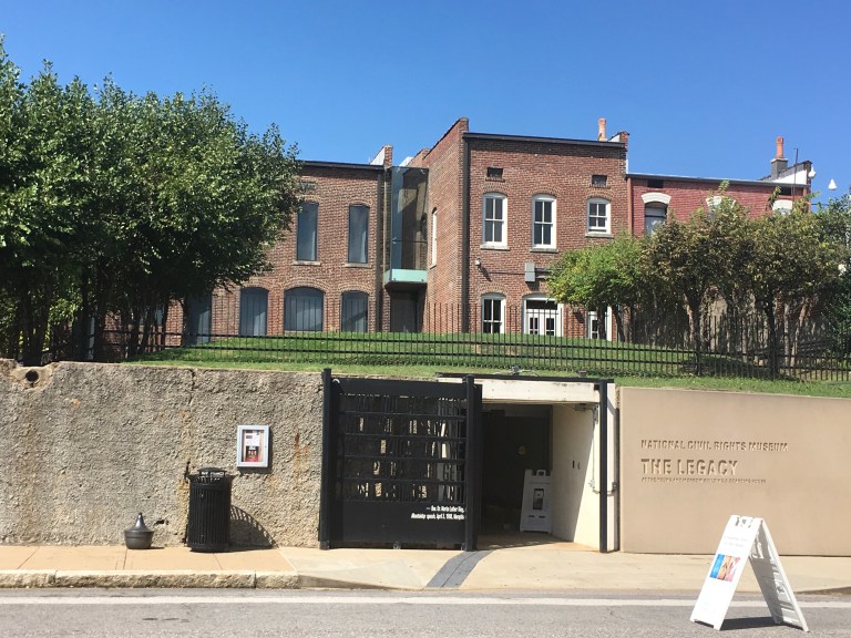 30FB4174-EA75-4D63-883D-08CD09EE529E